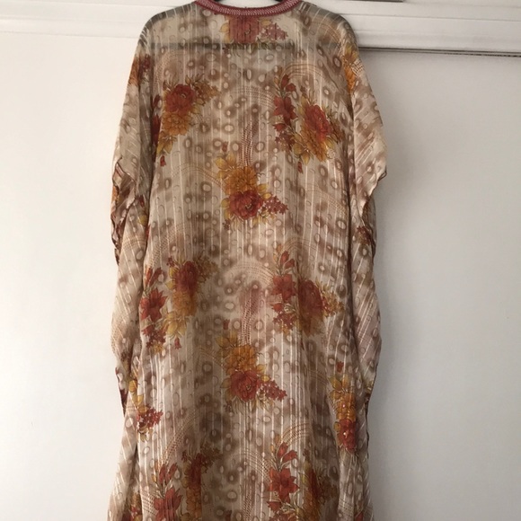Vintage Sheer Floral Tunic - Picture 8 of 15